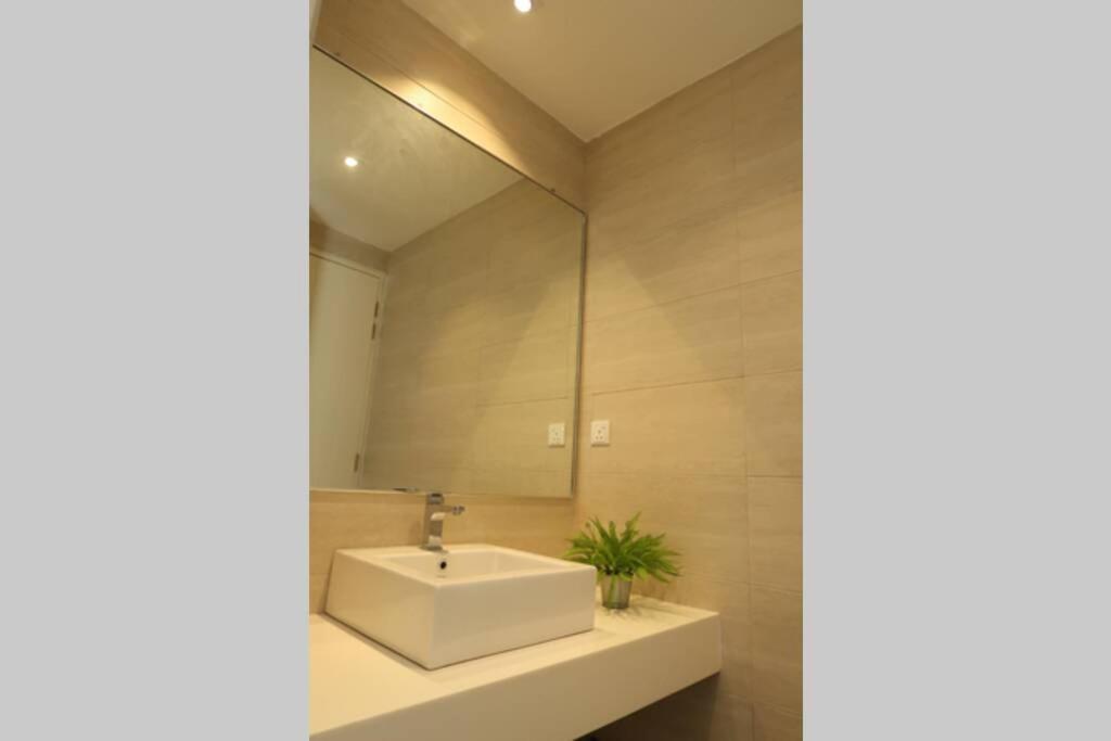 Promo Private Luxurious Nilai Vacation Home Экстерьер фото