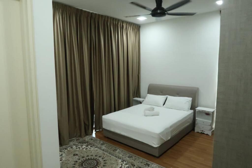 Promo Private Luxurious Nilai Vacation Home Экстерьер фото